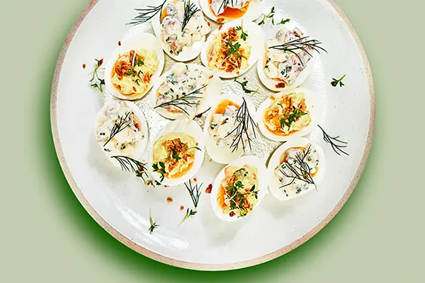 Kokta ägg med fyllning